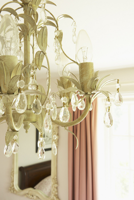 chandelier excluded from home sale