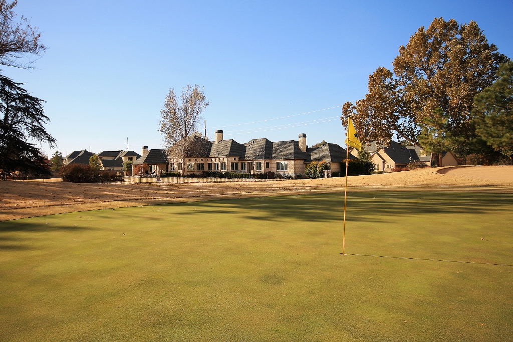 Entertainment Home on largest lot of Cedar Ridge Golf Course