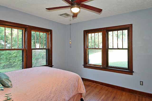 spacious bedrooms in midtown tulsa bungalow for sale